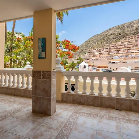 Castle Harbour Melanie's By Lovetenerife Los Cristianos (Tenerife)