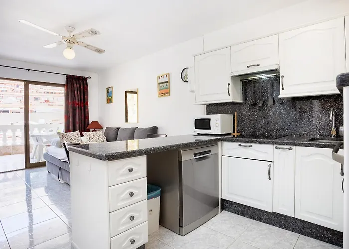 Apartamento Castle Harbour Melanie's By Lovetenerife Los Cristianos (Tenerife)